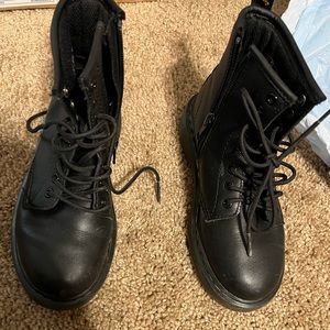 Fr martens girls boots